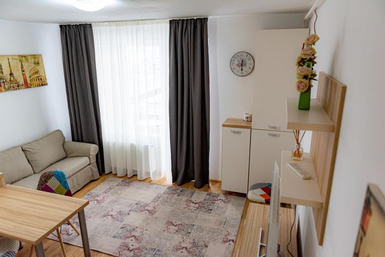Pastel Apartments Брашов Екстер'єр фото